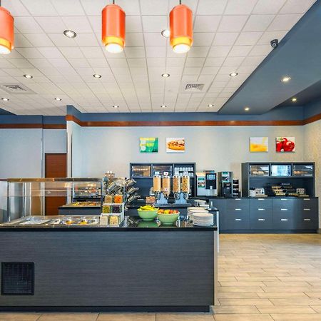 Quality Inn & Suites Lévis Kültér fotó