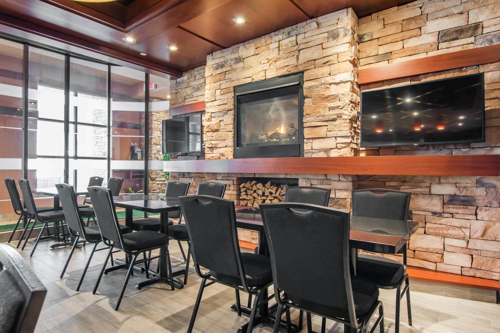 Quality Inn & Suites Lévis Kültér fotó